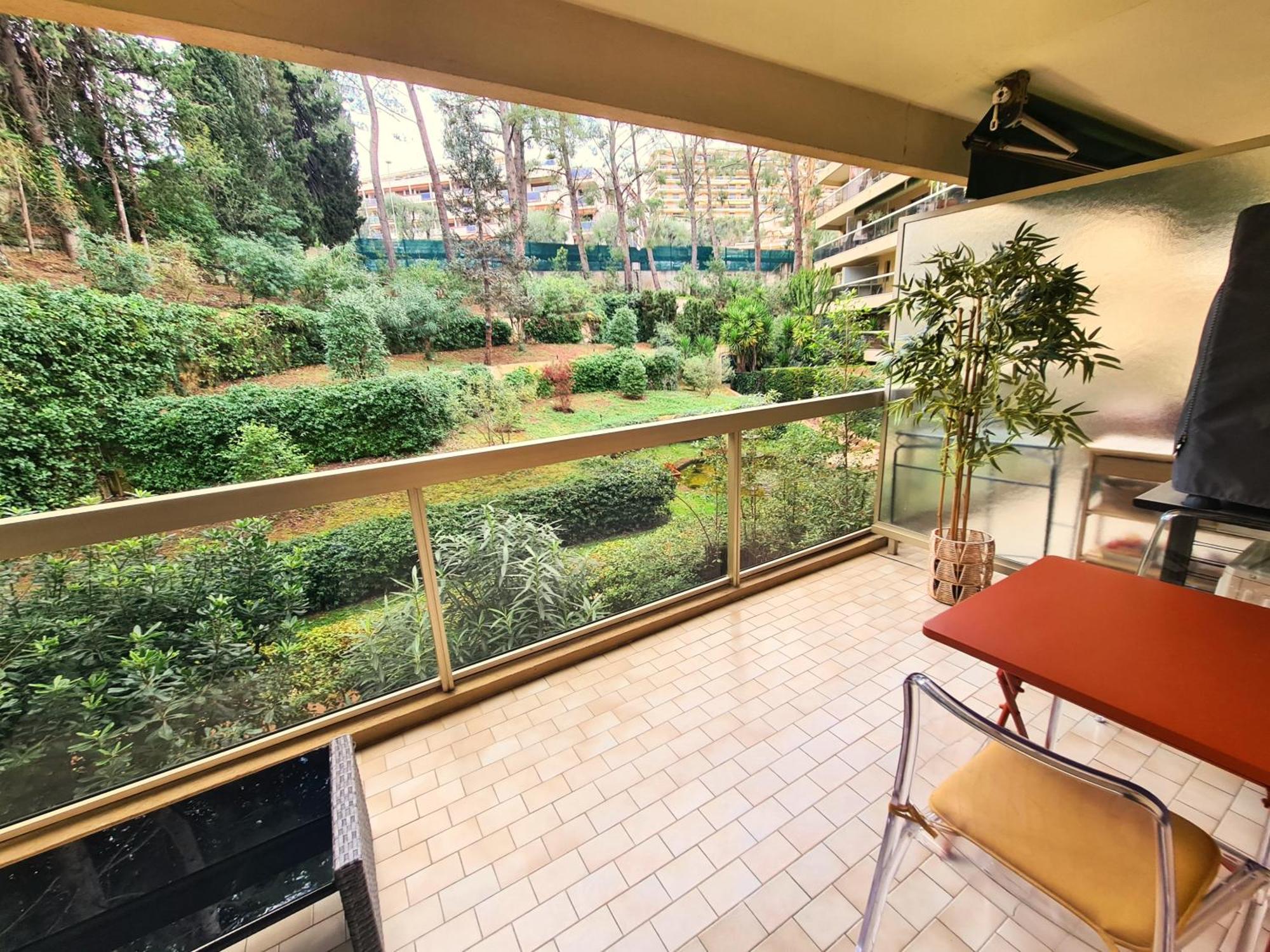 Studio Grande Terrasse A 5 Min De La Mer Nizza Kültér fotó